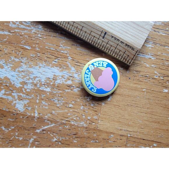 Vintage Ben & Jerry's Ice Cream Advertising 1 Inch Pin - Picture 2 of 3